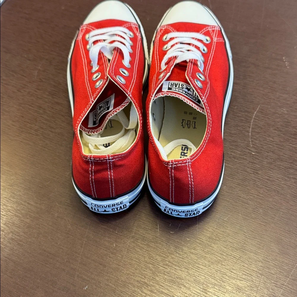 Converse All Star Low Top Sneakers in Red and White - Picture 5 of 9